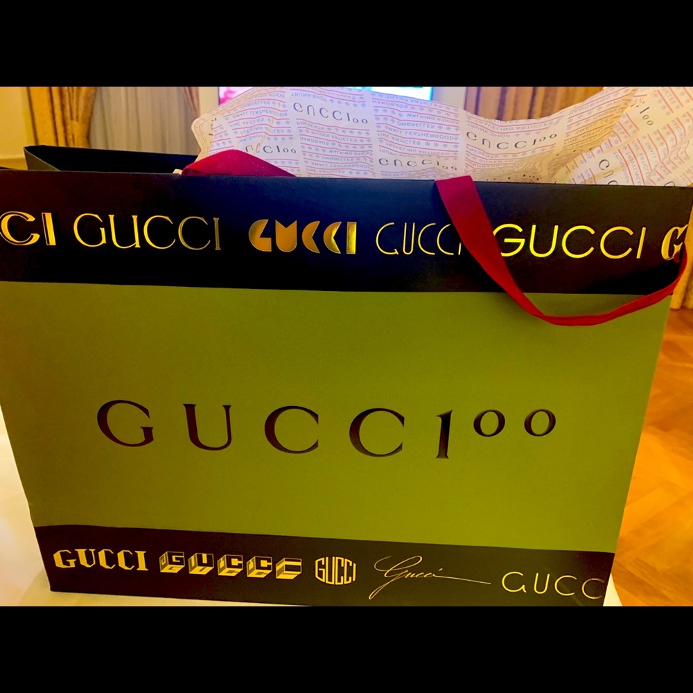 Brand new Gucci reusable larger paper bag